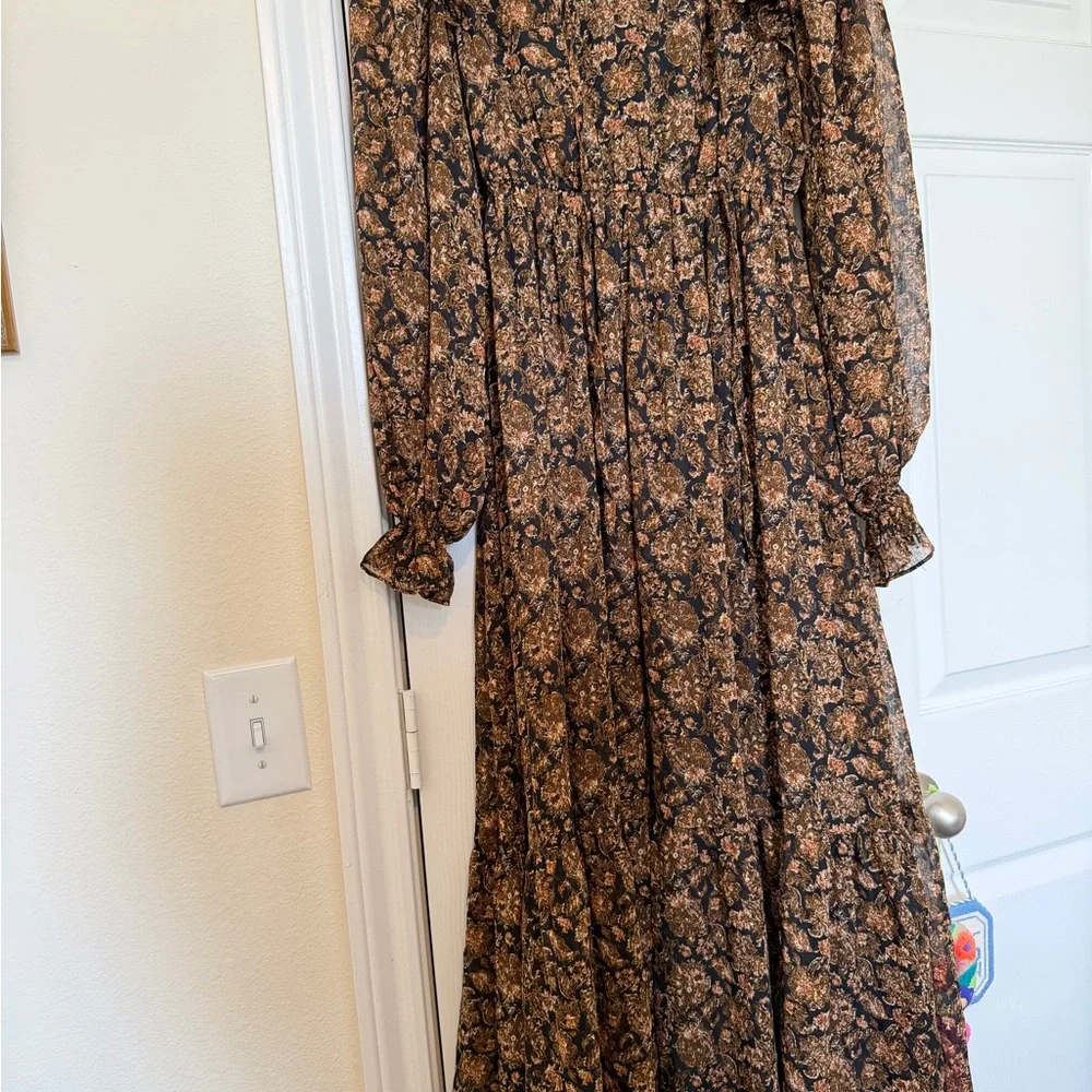 Moon River Black and Brown Floral Maxi Dress - Picture 2 of 3